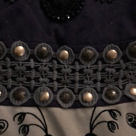 Dress - Picture 2 of 8